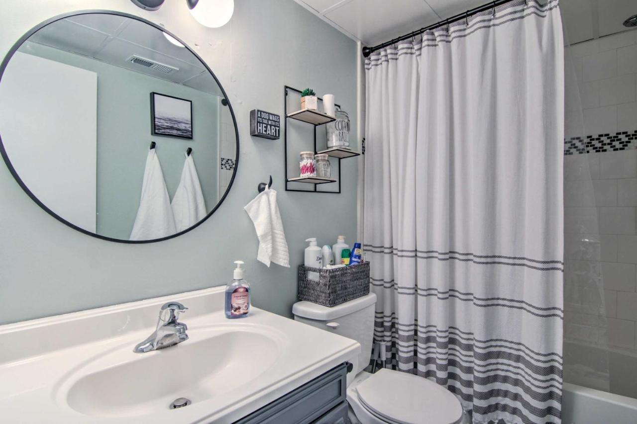 Apartment Waterfront Ocean With Nautical Charm *